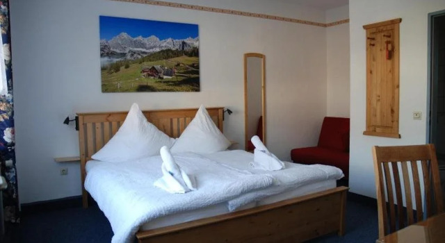 Hammer Brunnen, Rezervați Hotel Hamm Ruhr area