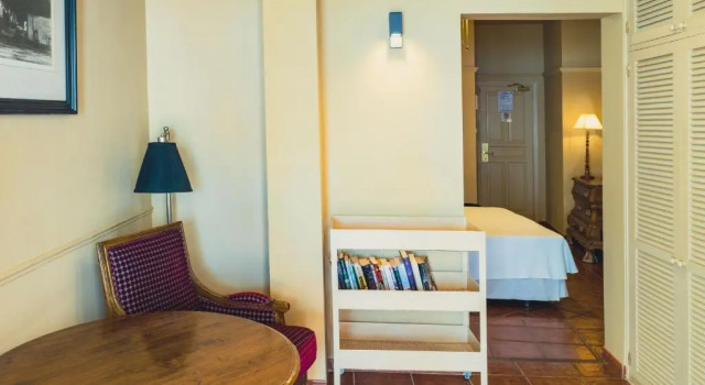 Люкс Hotel Carabeo