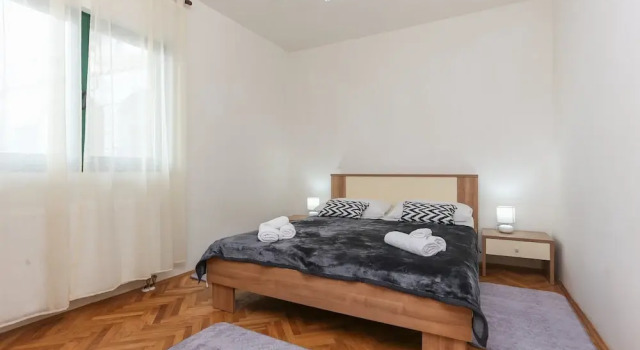 Sunny Elegant Apartments in Trogir, Rezerwuj Apartament Hotele w Split-Dalmatia County z parkingiem, Parking