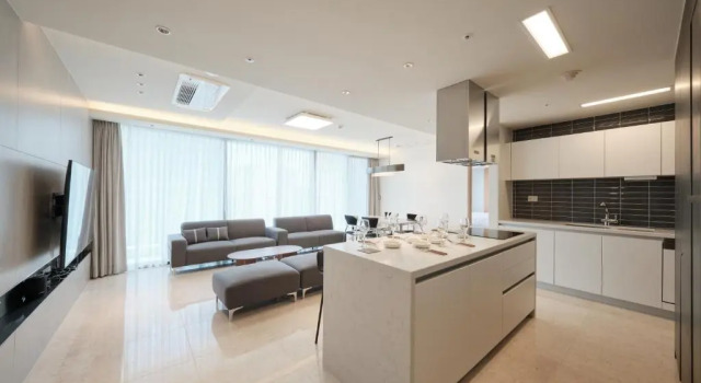 Suite cuádruple UH FLAT Signature DAEGU