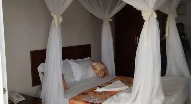Двухместный номер Economy с балконом Marcia Hotel Nairobi MSA RD Opp Nexgen