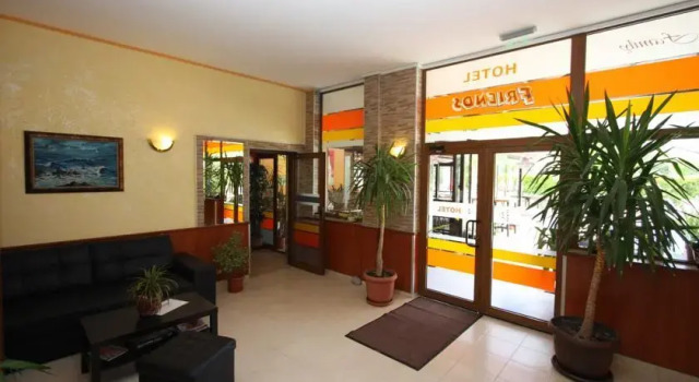 Friends Family Hotel