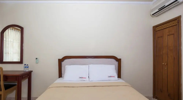 Semawang Beach Hotel, Забронировать Отель Отели провинции Бали с завтраком, Завтраки
