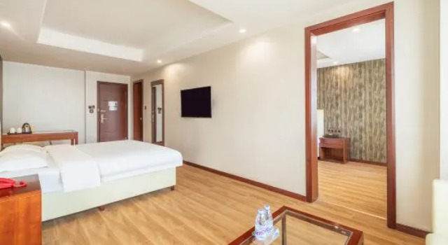 Familie suite Wanbo InterContinental Hotel (Jian Railway Station)