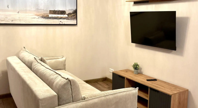 The apartment is 20 minutes from Narodnoe Opolchenie metro station, Book Apartment Moscow Russia