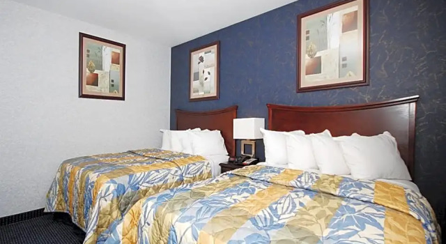 Номер Standard Quality Inn Floral Park