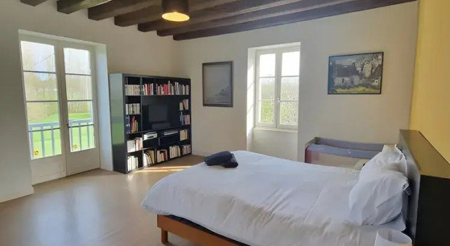 Heritage Hideaway With Garden & Charm, Book Feriehus Thorée-les-Pins Pays de la Loire