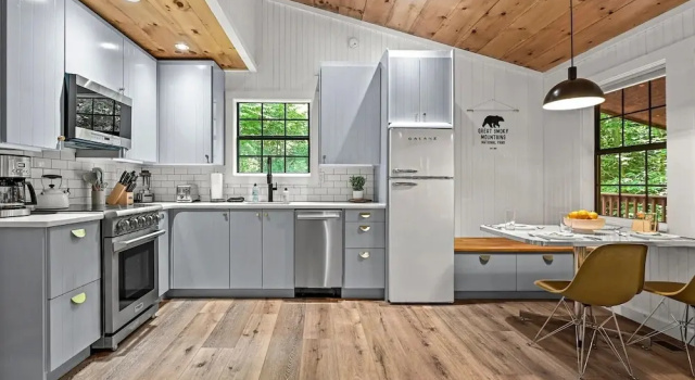 Коттедж Smoky Mountains Honeymoon Cabin Dog Friendly