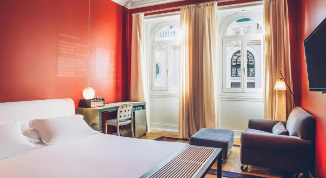 Двухместный номер с балконом Отель Iberostar Las Letras Gran Via