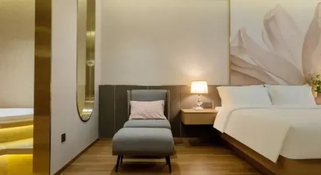 Люкс Deluxe Yihao Theme Hotel (Red Bay)