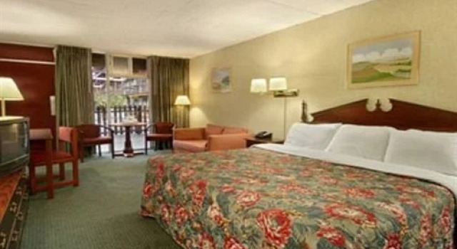 丹维尔会议中心戴斯旅馆(Days Inn Danville Conference Center), Book Hotel Danville Pennsylvania