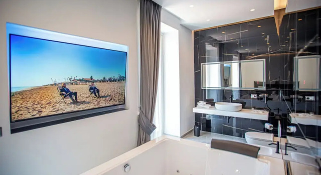 Номер Luxury Forever Luxury Rooms