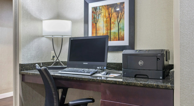 Hampton Inn Adel