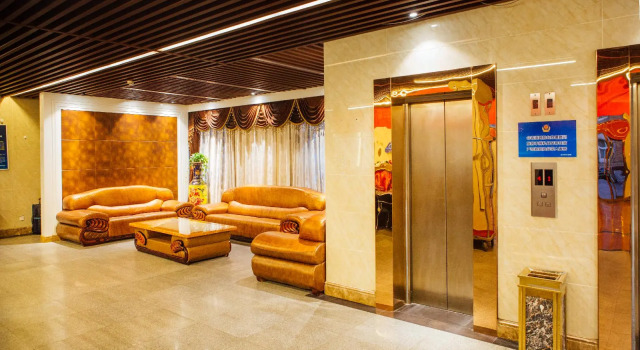 Beijing Lanwan International Airport Hotel, Book Hotel Hoteller i Beijing Province med parkering, Parkering