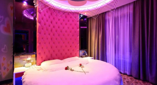 24K International Hotel, Varaa Hotelli Minhang 