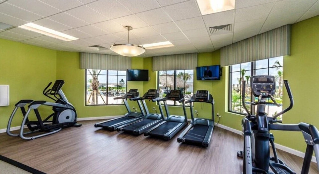 Townhome W/splashpool In Storey Lake -1610st 4 Bedroom Townhouse by Redawning, Varaa Lomakoti Kissimmee Kissimmee