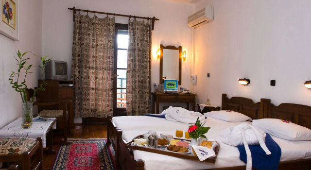 Hotel Dionyssos