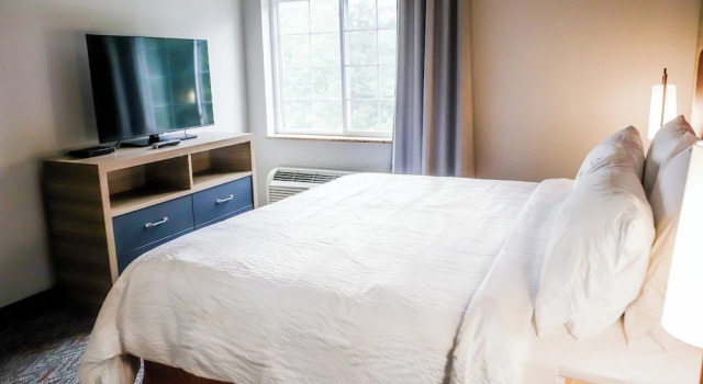 Люкс c 1 комнатой Candlewood Suites Richmond Airport by IHG