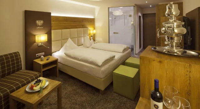 Двухместный номер Standard VALARA Alpine Art Hotel