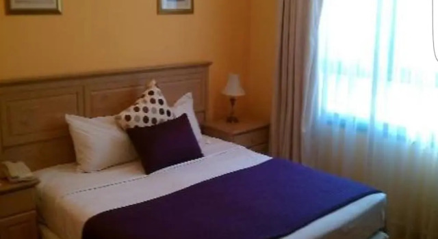 Camera Standard Le Royal Express Hotel