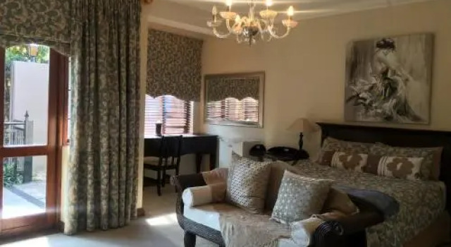 Ado Guesthouse