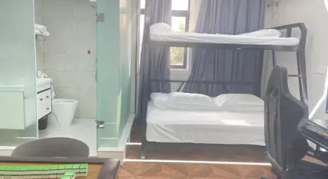 Linquan Aurora E-Sports Hotel