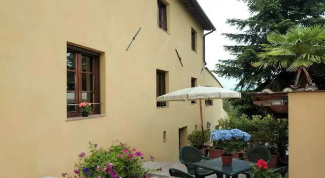 Borghetto di Ghiaia, Забронировать Апартаменты/квартира Пескалья 