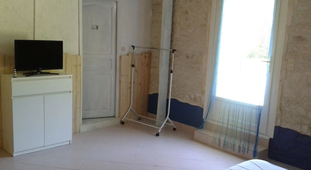 Domaine L'Albizia, Buchen Sie Pension Chadenac Frankreich