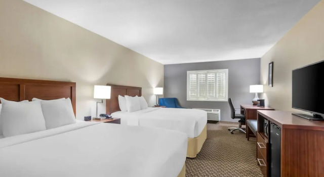 Люкс Comfort Inn & Suites Thatcher - Safford