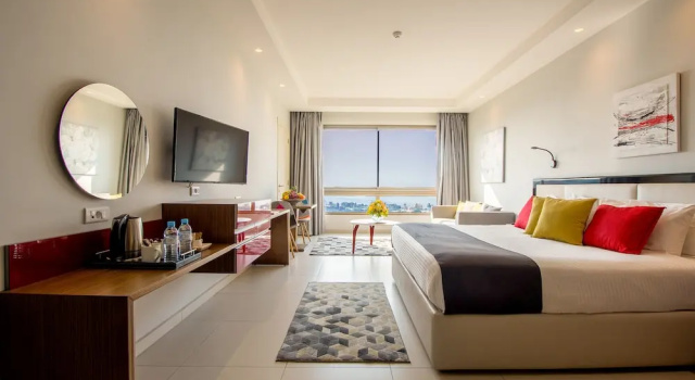 Номер Executive The Ray Hotel and Studios