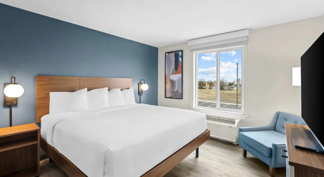 Двухместный люкс Everhome Suites Wichita Northeast by Choice Hotels