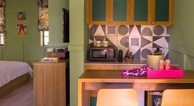 Двухместная Pool House Studio Wayfinder Waikiki - Voted Top 10 Best Hotels in Hawaii