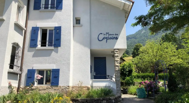 La Maison Des Copains, Varaa Hotelli Blonay - Saint-Legier 