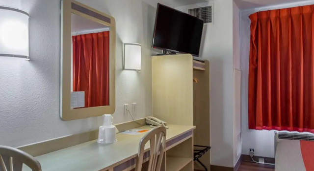 Номер Standard Motel 6-Redmond, OR