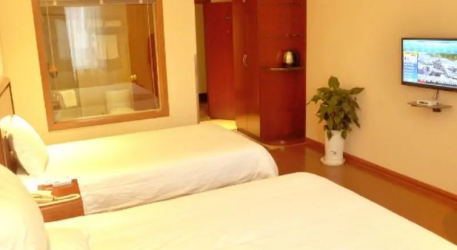 Семейный номер Standard GreenTree Inn Jiangsu Huaian Economic Development Zone Hechang Road Business Hotel