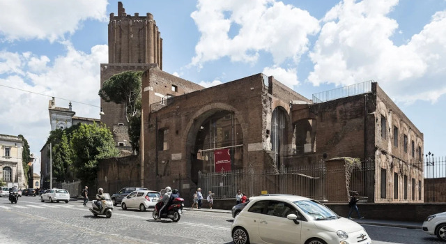Sweet Inn Fori Imperiali, Забронировать Отель Отели Рима с завтраком, рядом с Театр Арджентина, Завтраки