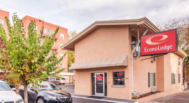 Номер Standard Econo Lodge Portland Downtown