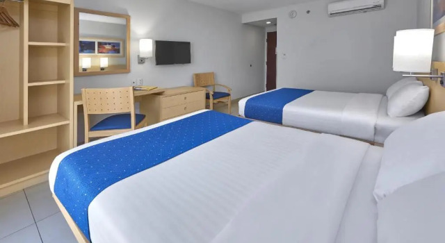 Standard Neljän hengen huone City Express Minatitlán