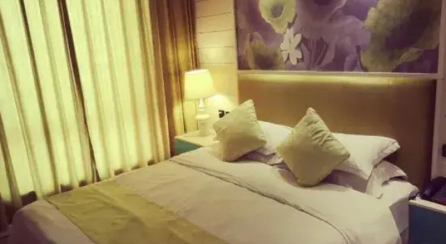 Genting Harmony Hotel, Prenota Hotel Hotel a Henan con parcheggio, Parcheggio