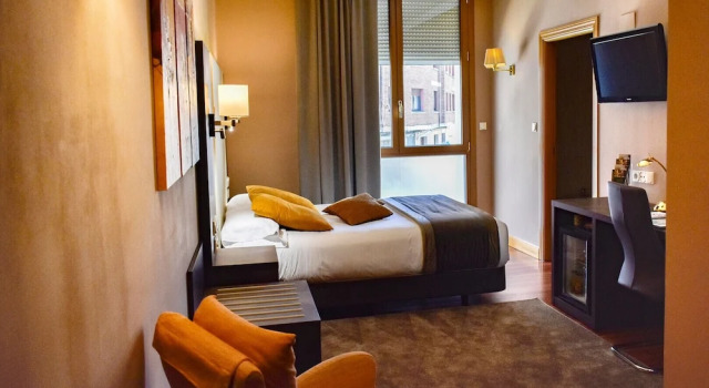 Standard huone parvekkeella Hotel Armiñe