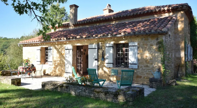 Charming Holiday Home With Deckchairs, Garden, Terrace, BBQ, Забронировать Отель Совтер-ла-Леманс Lot-et-Garonne