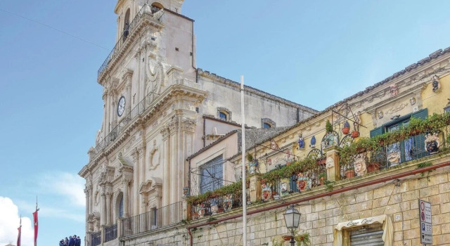 Tenuta Santa Lucia, Забронировать Дом для отпуска Отели Палаццоло-Акреиде с парковкой, Парковка