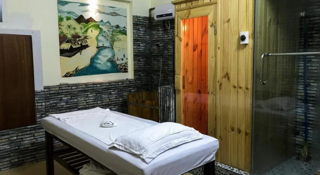 Hung Thanh Hotel
