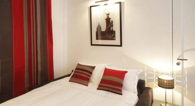 Luxury Junior Suite In Le Marais, Забронировать Апартаменты/квартира 3-й округ: Маре Париж, рядом с Станция метро Rambuteau
