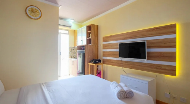 Minimalist and Comfy Studio at Pluit Sea View Apartment By Travelio, Book Lejlighed Hoteller i Jakarta med parkering, nær Sunda Kelapa Harbor, Parkering