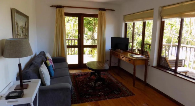 Protea Guest House, Забронировать Гостевой дом Отели Найсна с завтраком, Завтраки