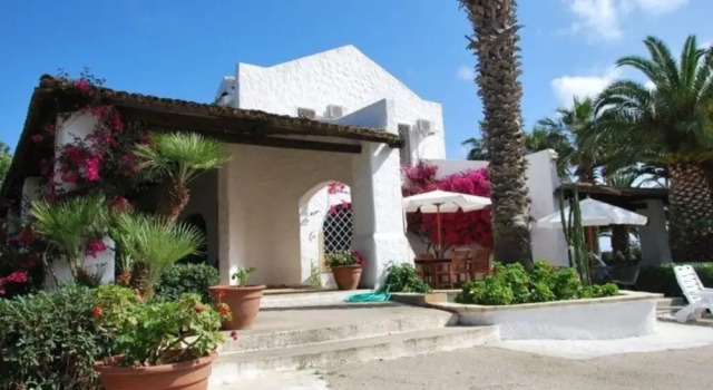 The Holiday and Art Seahorse House - Tenuta alle Due Querce, Book Hotel Hotels in Sicily with a Pool, Swimming Pool