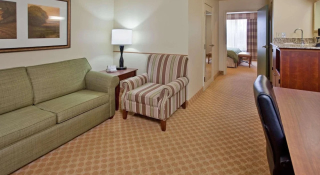 Люкс c 1 комнатой Country Inn and Suites Birch Run