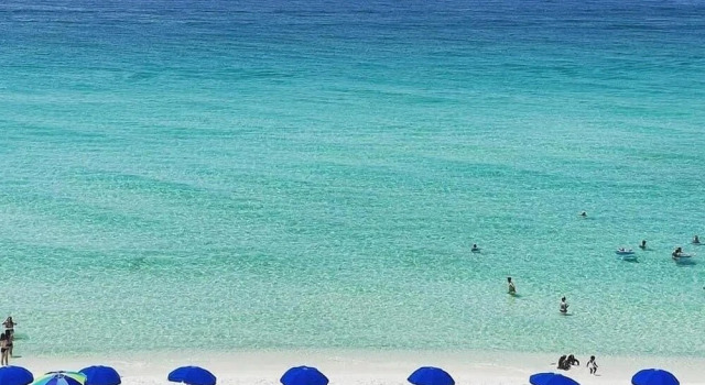 Holiday Surf And Racquet Club 724 2 Bedroom Condo by Redawning, Rezerwuj Hotel Destin Emerald Coast