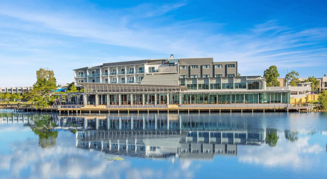 Номер Deluxe Best Western Plus North Lakes Hotel